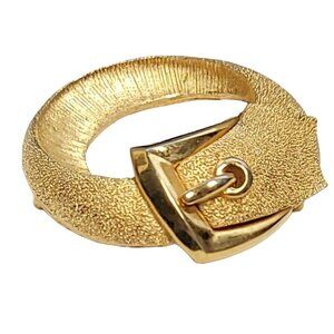 Trifari Gold Tone Belt Buckle Clamp Crown T Pin Brooch, Signed